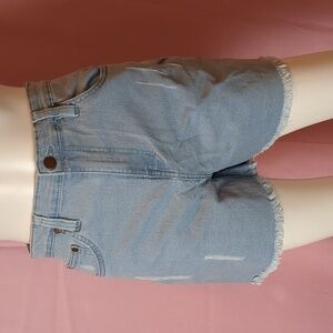 PrettyLittleThing Light Wash High Waisted Denim Shorts size 6